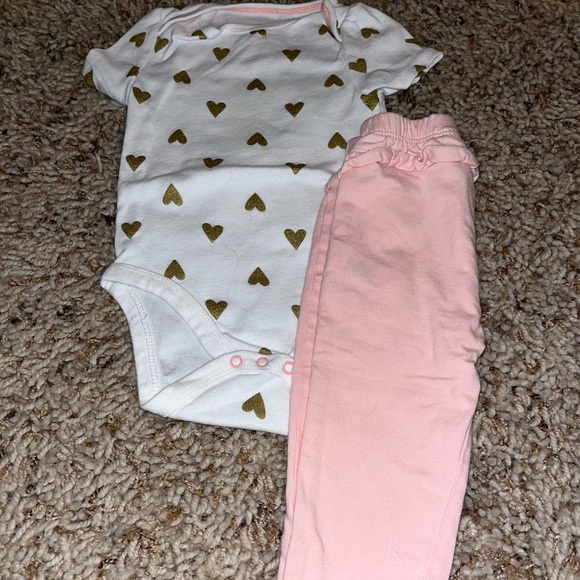 Girls spring/summer lot size 6-9 months - Picture 3 of 4